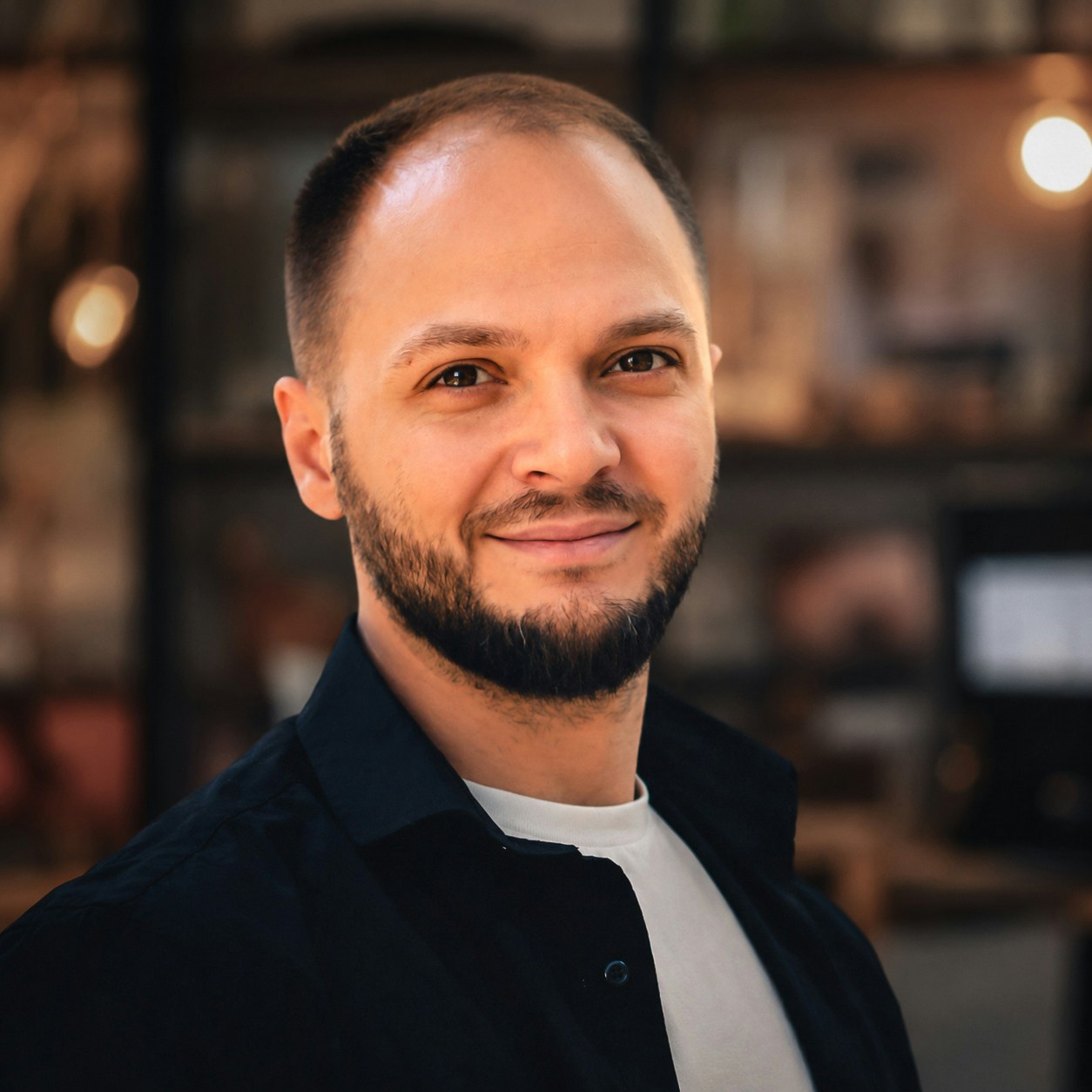 Accéder au profil de Stefan Vibes