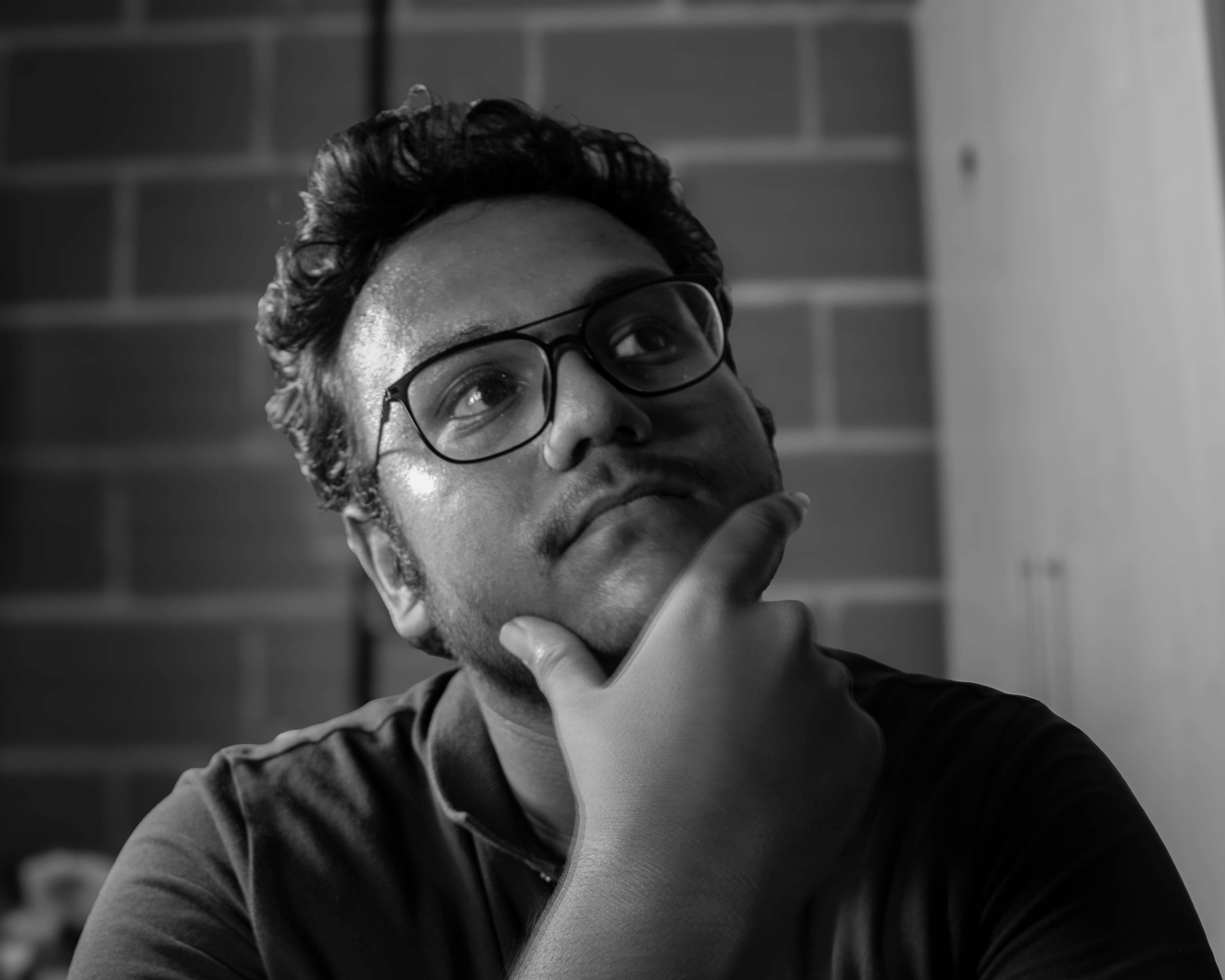 Ir para o perfil de hemantha varma