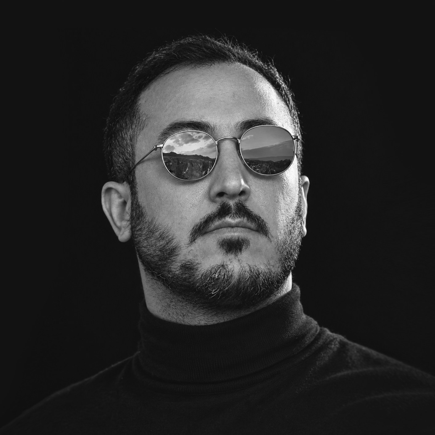Hasan Almasi의 프로필로 이동