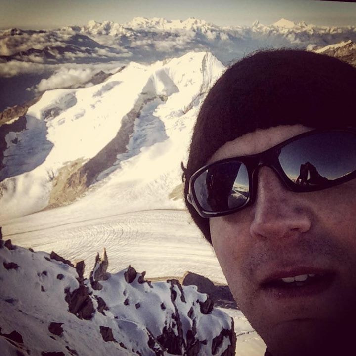 Zum Profil von Josua Hunziker