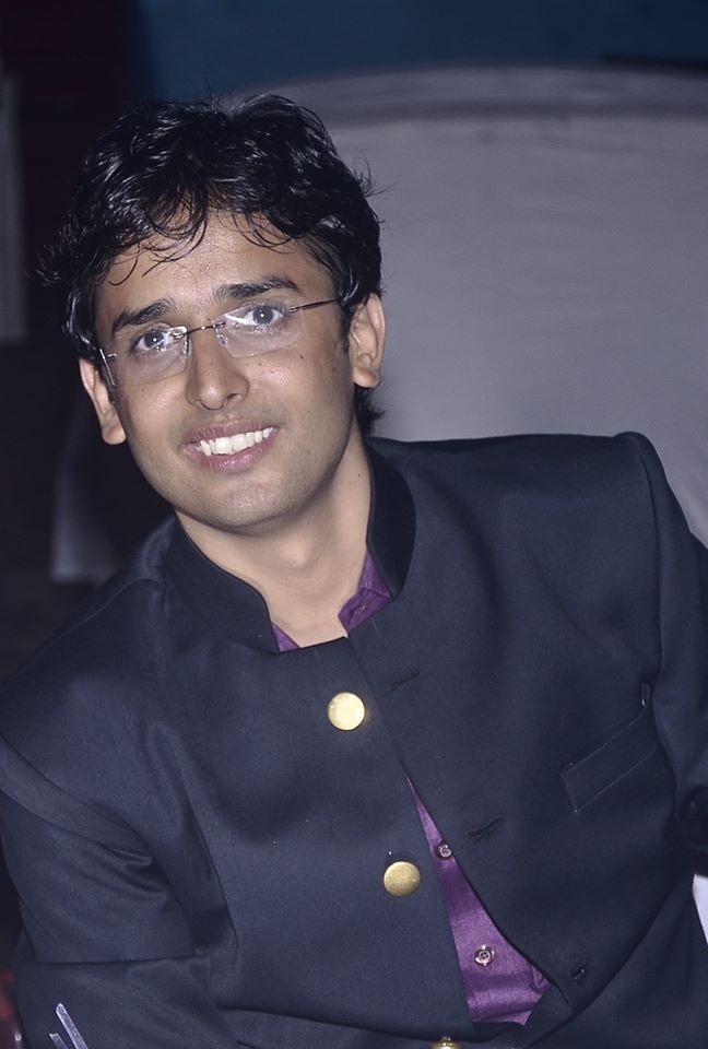 Go to Vikas Makwana's profile