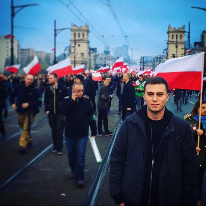 Ve al perfil de Radek Jedynak