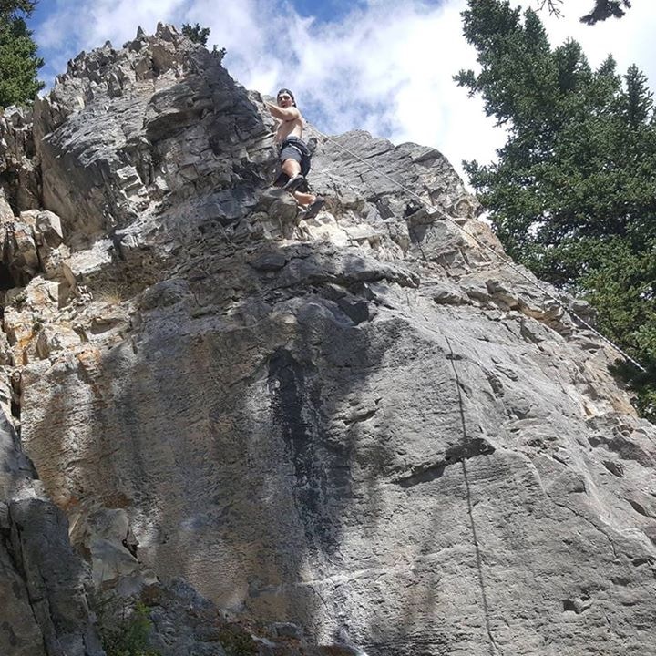 Zum Profil von Devin Lyster