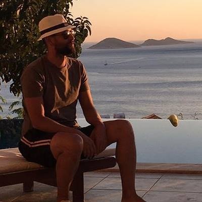 Vai al profilo di cengizhan menevse