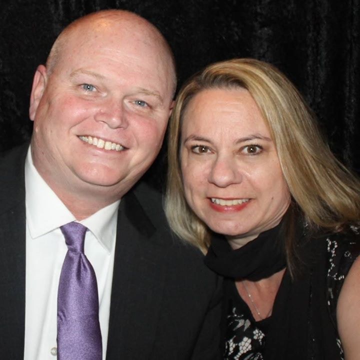 Ve al perfil de Michael Darnall