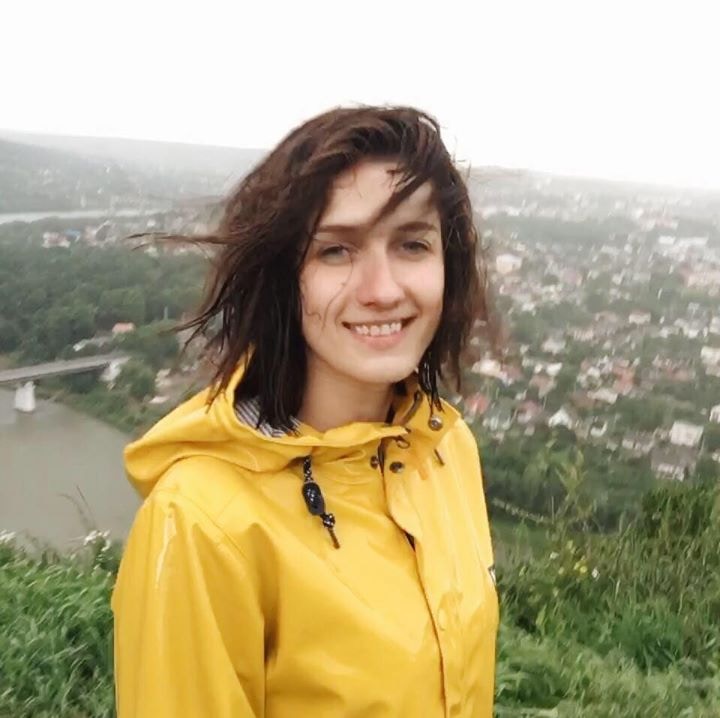 Zum Profil von Victoria Leus