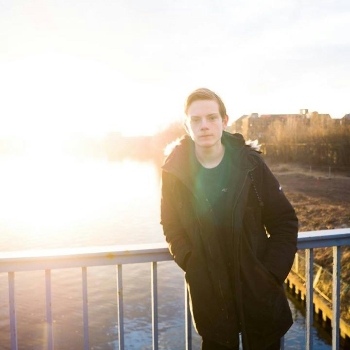 Go to Moritz's profile