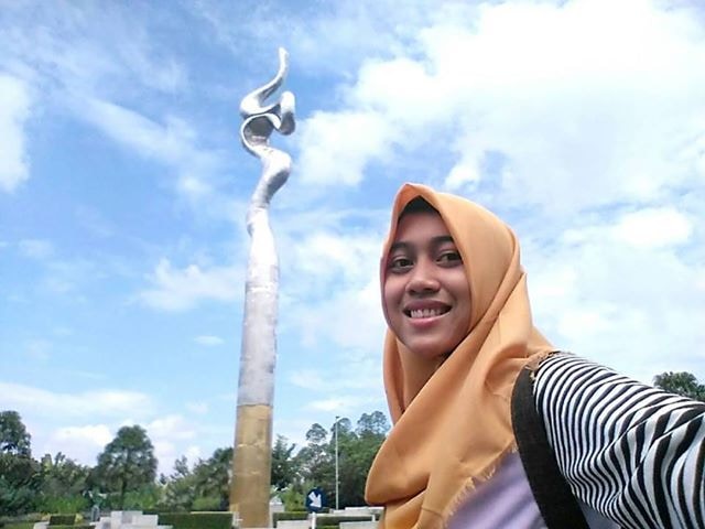 Go to fifi fauziyah's profile