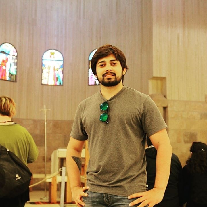 Go to Hitesh Choudhary's profile