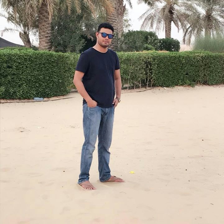 tahir khanのプロフィールを見る