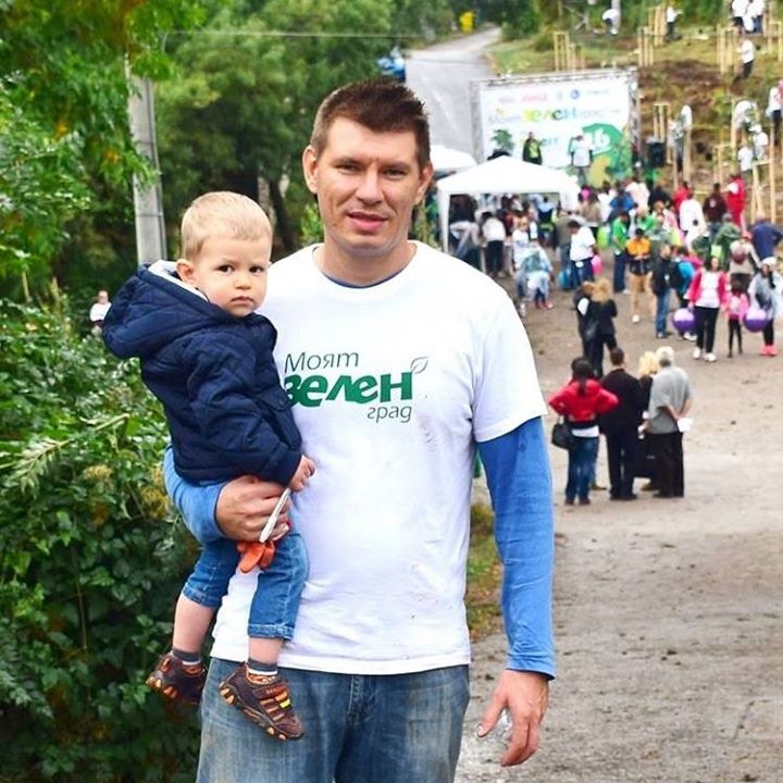 Go to Zahari Dimitrov's profile