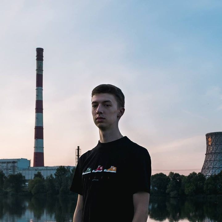 Go to Vlad Chernolyasov's profile