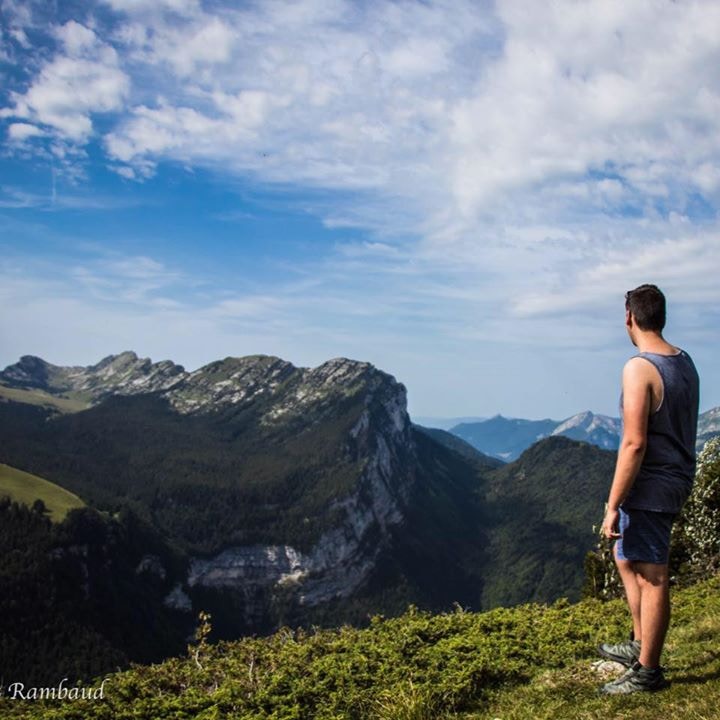 Go to Nicolasintravel's profile