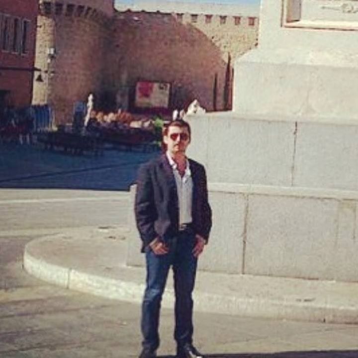 Ve al perfil de ereynoso
