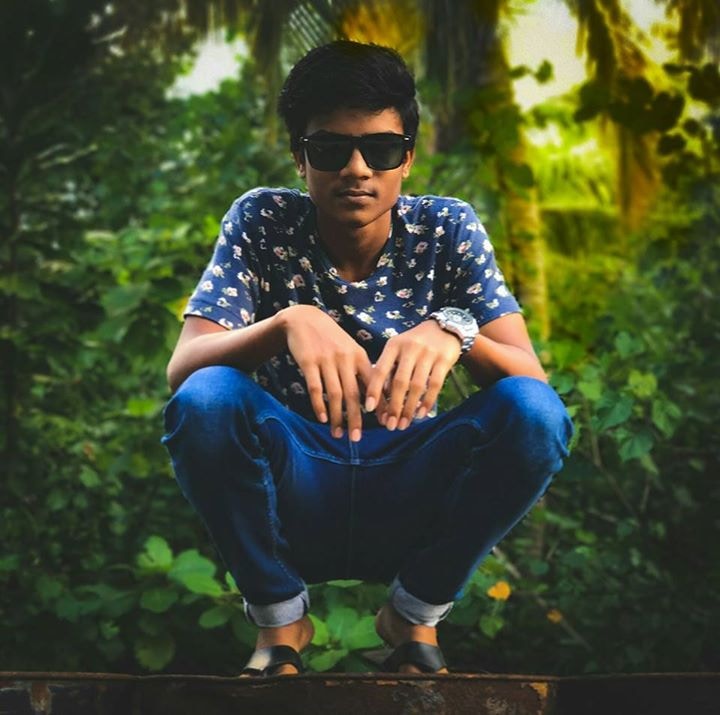 Ve al perfil de Rax Arn