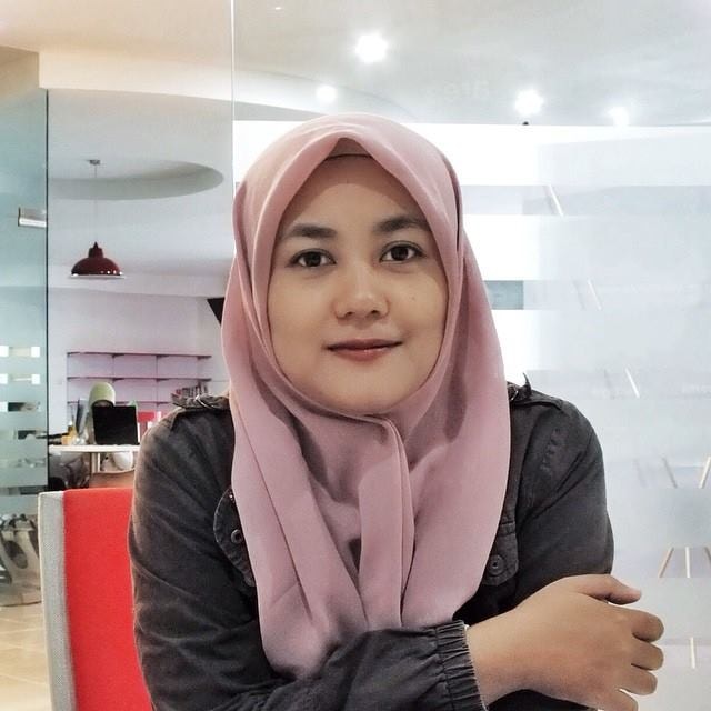 Go to Us Wah's profile