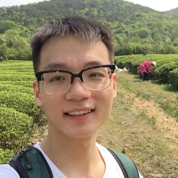 Buka profil Zhiwen Cai