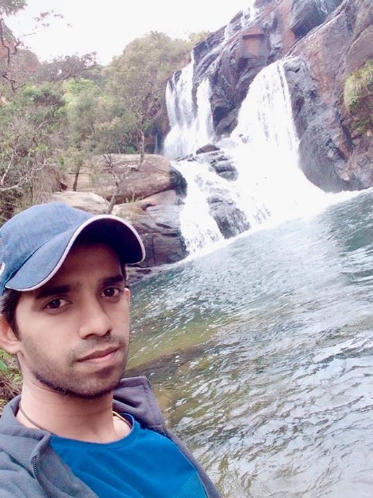 Go to Yunesh Shalika's profile