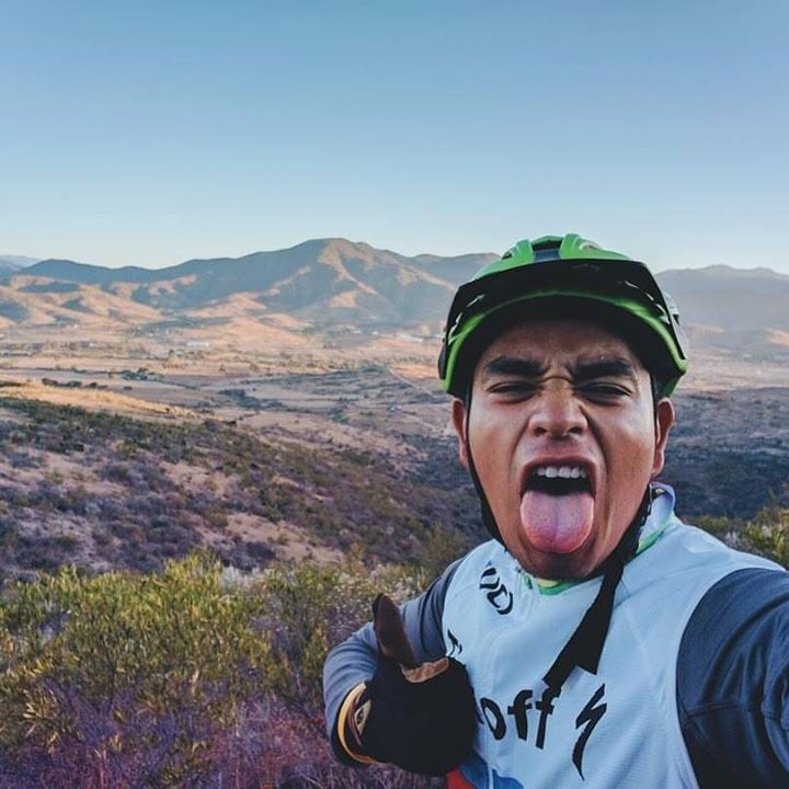 Go to Manuel Gopar's profile