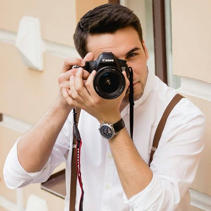 Zum Profil von Vitaliy Izonin