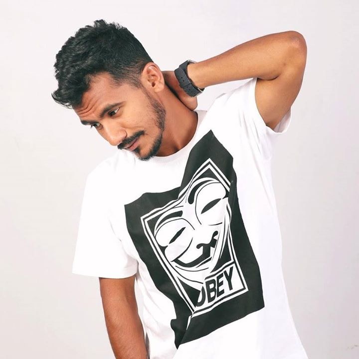 Go to Dipesh Gurav's profile