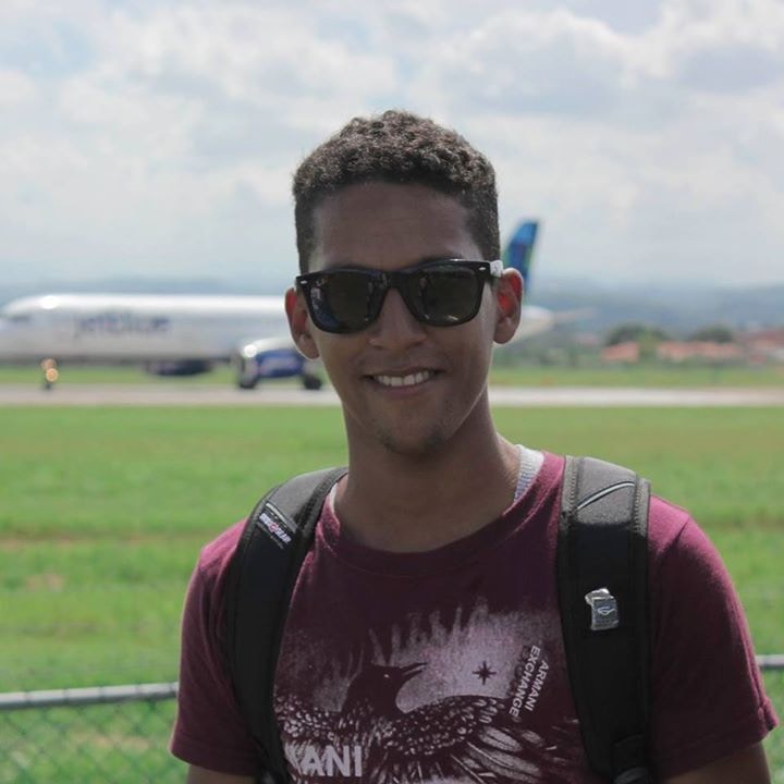 Go to Yeffry Liz's profile