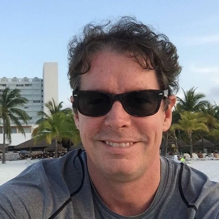 Buka profil Bo Harvey