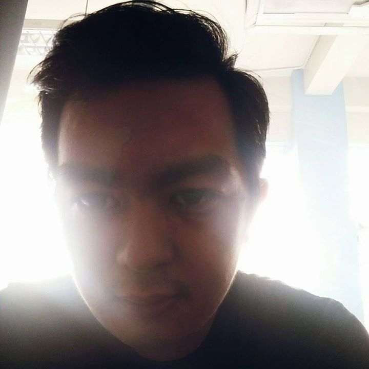 Zum Profil von Justin Natividad