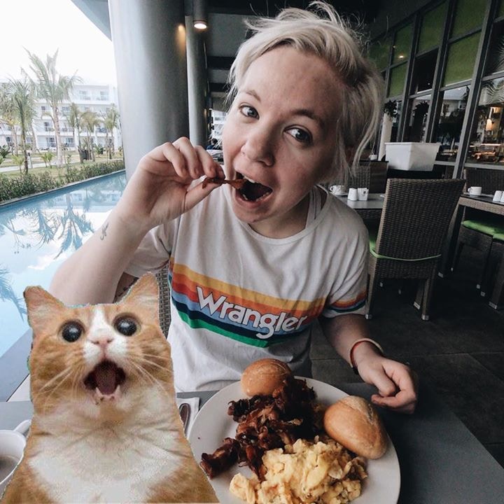 Go to Maria Molnarova's profile