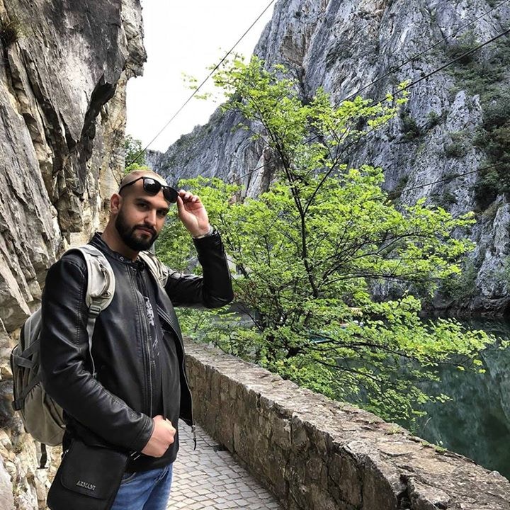 Gentrit Muratiのプロフィールを見る