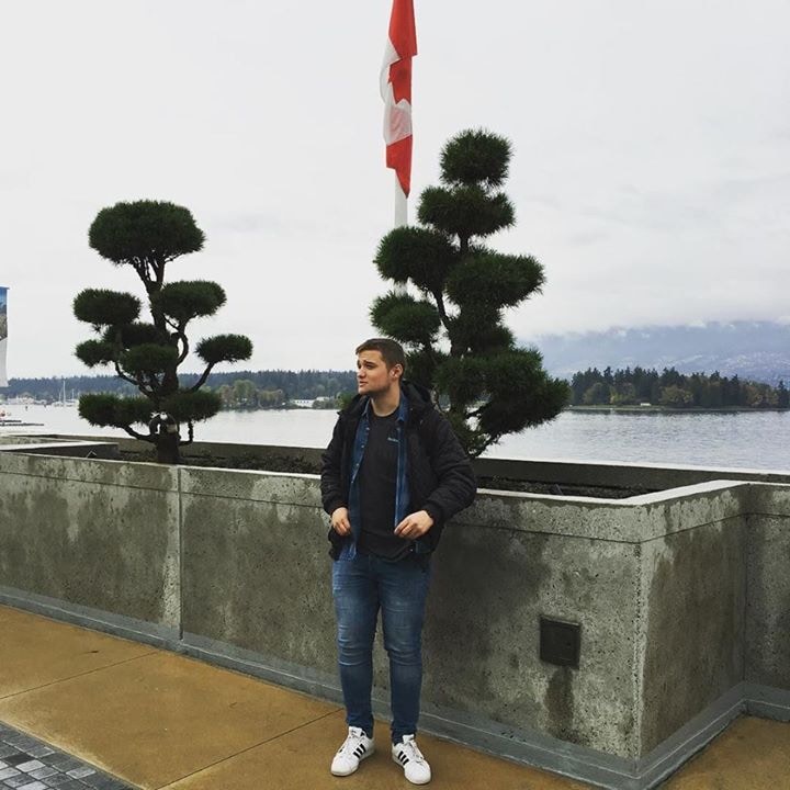 Go to Vlad Bunu's profile