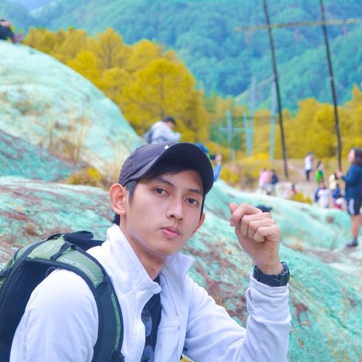 Go to Rommel Paras's profile