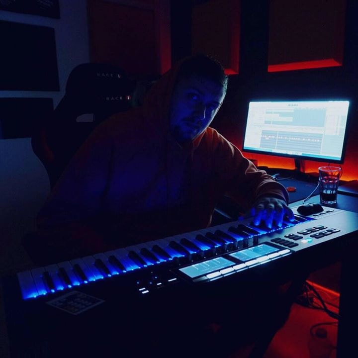 Go to Armin Hupka's profile