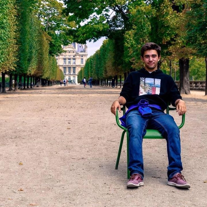 Go to Gustavo Soares's profile