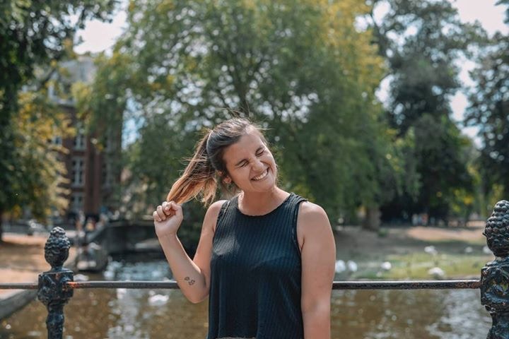 Go to Aurora Ferreira's profile