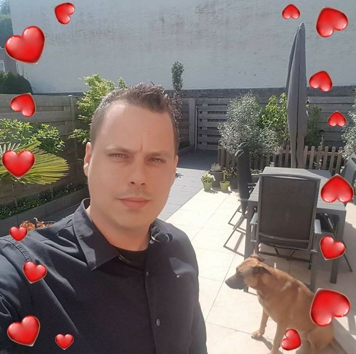 Ve al perfil de Tim Bos