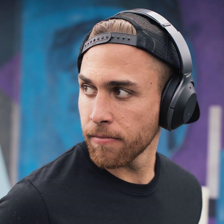 Accéder au profil de Logan Stone