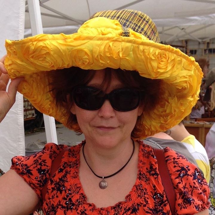 Go to Liza Springer's profile