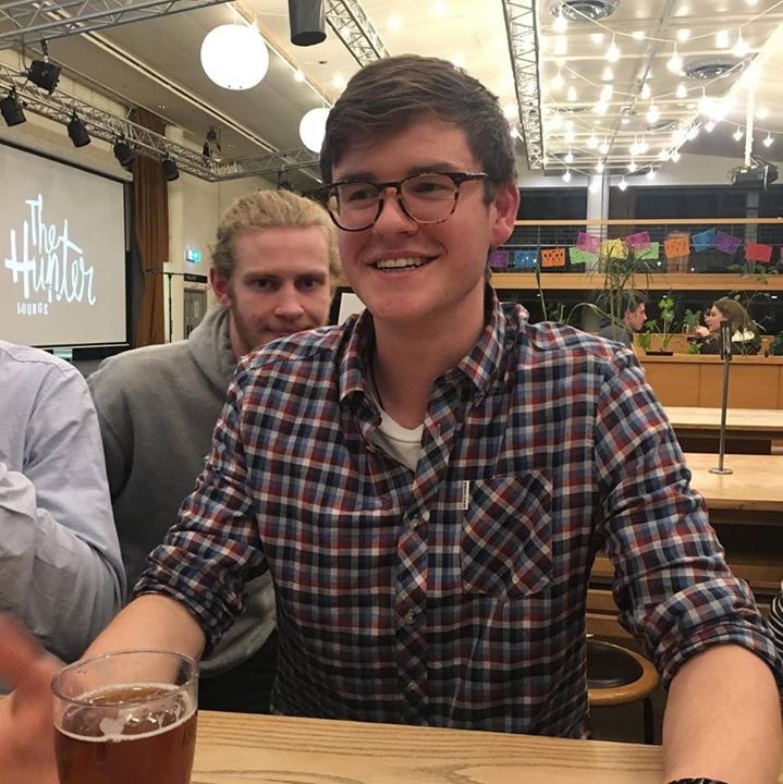 Accéder au profil de Henry Thomson