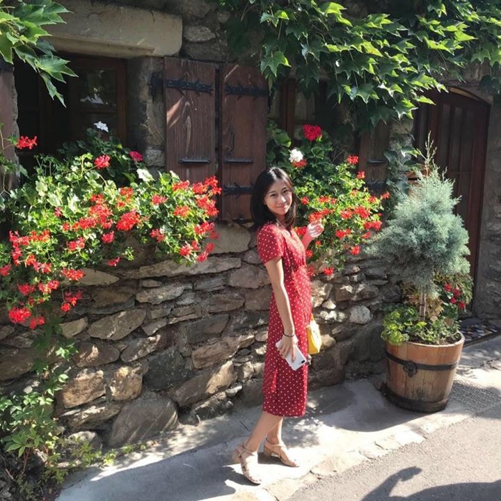 Go to Helen Shi's profile