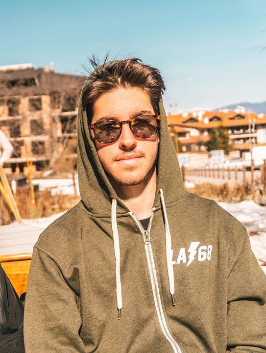 Accéder au profil de Omer Goldstein