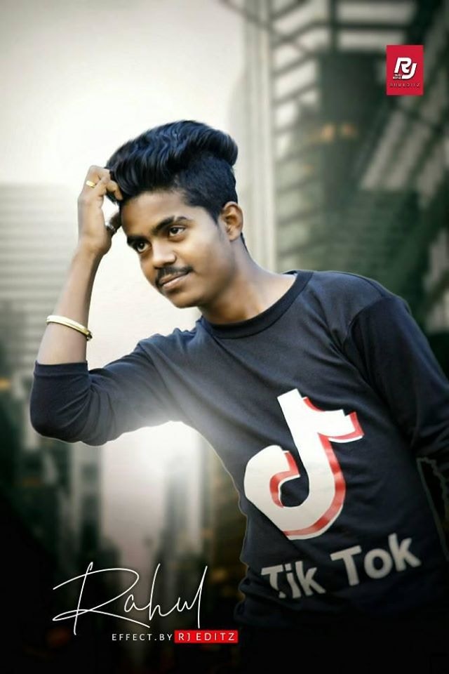 Unsplash profile picture for @rocki
