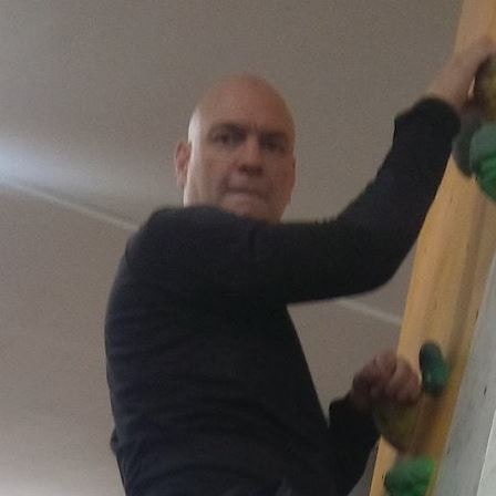 Go to PIERRE LEMON's profile