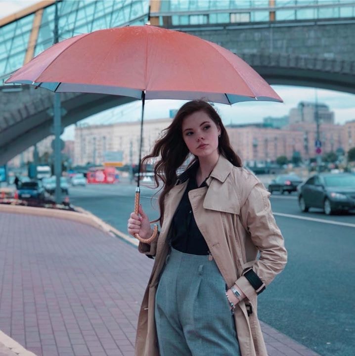 Go to Vicky Victoire's profile