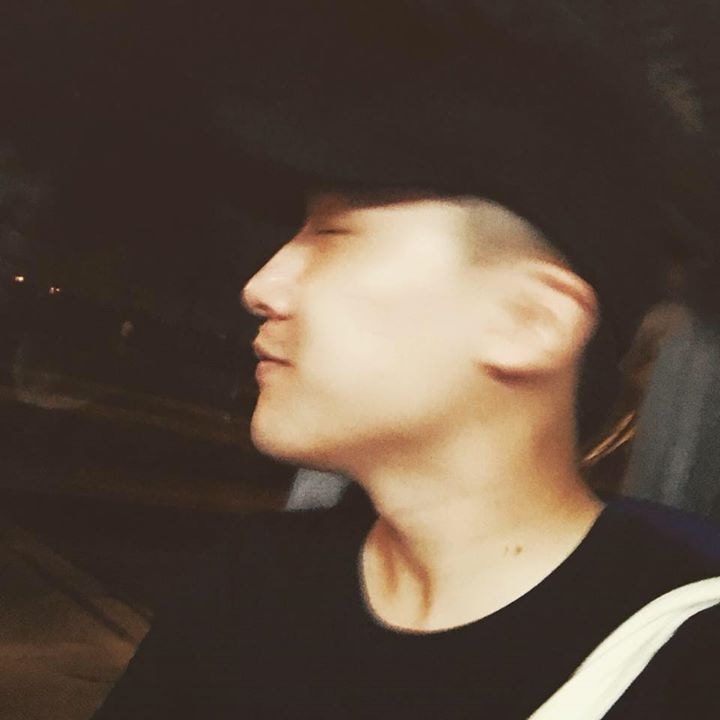 Zum Profil von ZHIDA LI