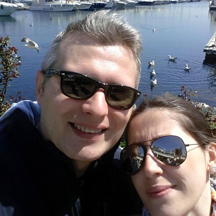 Buka profil Ozzy Oswald