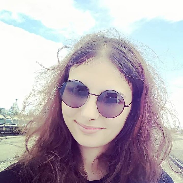 Go to Sara Gomes Silva's profile