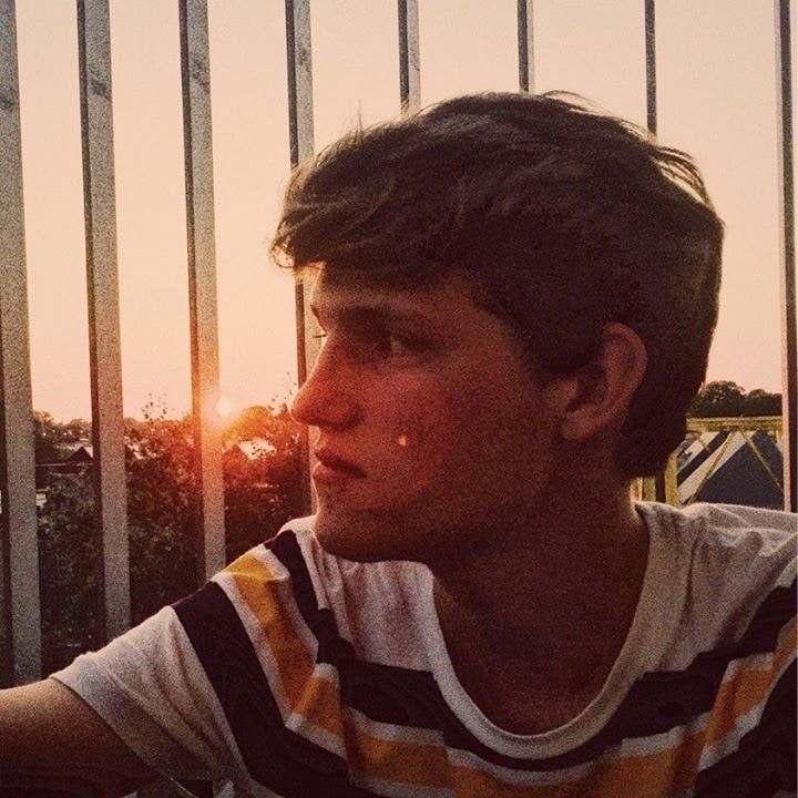 Accéder au profil de Simon Tackaert