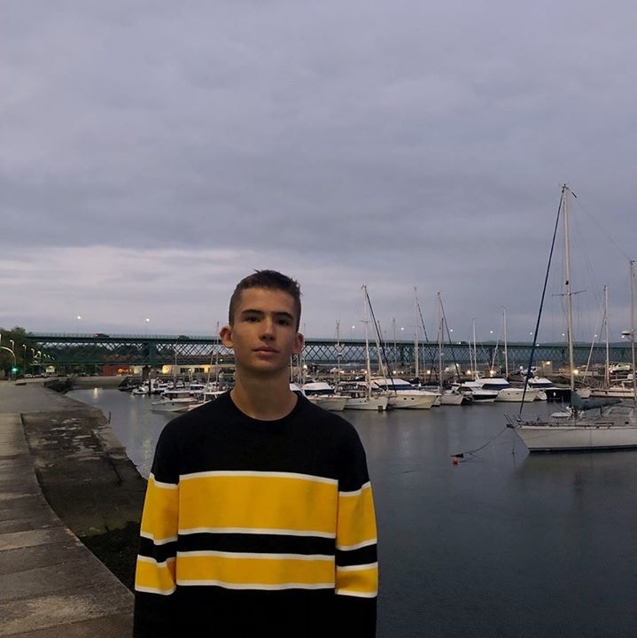 Zum Profil von Alex Ruggieri