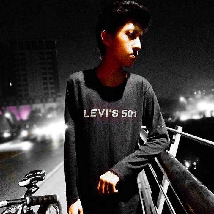 Unsplash profile picture for @devils